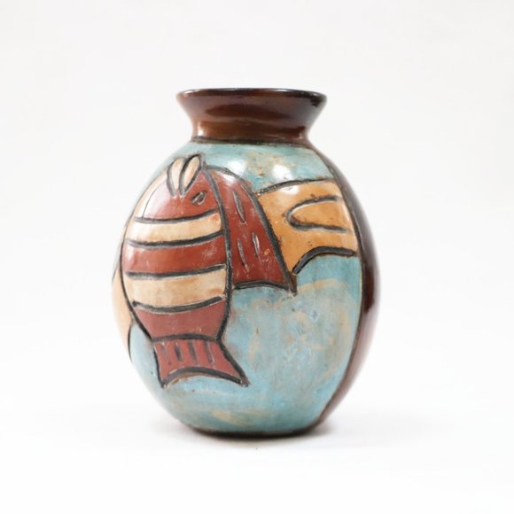 Victor Alban Peruvian Chulucanas Pottery Vase